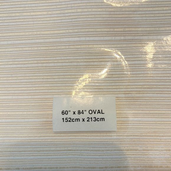 Tablecloth Set of 2: Identical, Ovals, 60x 84 - Picture 3 of 4